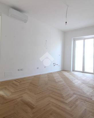 3 LOCALI A PESCARA