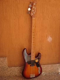 BASSO ELETTRICO MARCUS MILLER D5 NUOVO