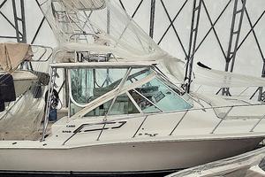 CABO 32 EXPRESS Tuna Tower