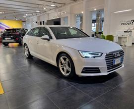 Audi A4 Avant S-Line 2.0 TDi 150cv AUTOMATICA