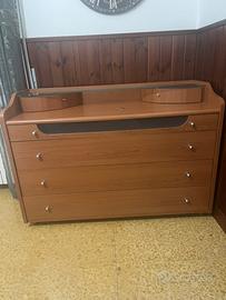 Cassettiera 4 cassetti