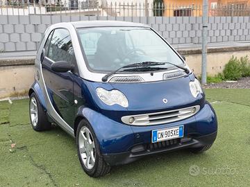 SMART FORTWO 800 DIESEL - 2004