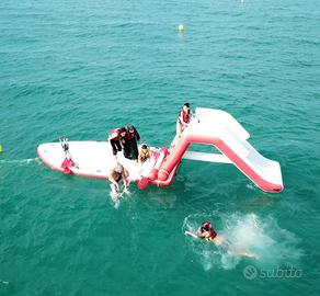 Scivolo gigante gonfiabile per sup