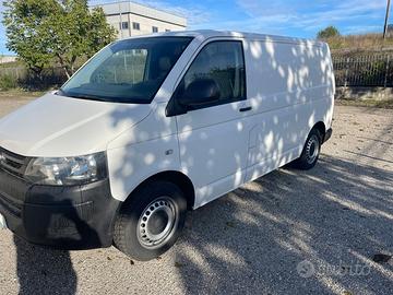 Volkswagen Transporter T5 2.0 TDI 4motion