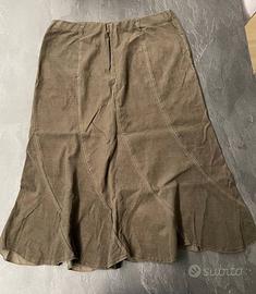 Gonna media longuette marrone cachi di velluto