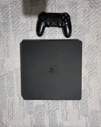 PS4 + controller