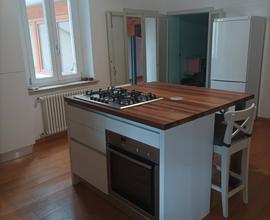 Appartamento arredato 3 camere in Oltretorrente