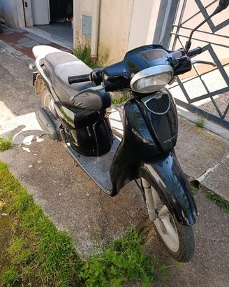 scarabeo 50
