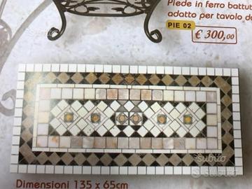 Tavolo in mosaico