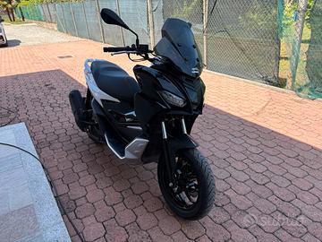Aprila SR GT 125 km 10 mila