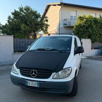 Mercedes Vito 111