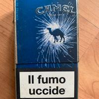 Pacchetti vuoti di sigarette