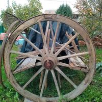 ruote in ferro e legno