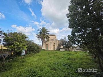 Castelvetrano casa rurale con ampio terreno