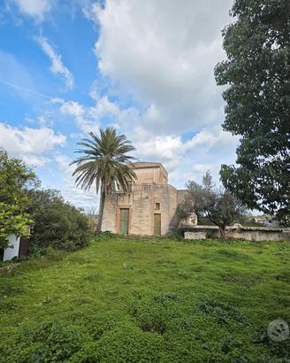 Castelvetrano casa rurale con ampio terreno