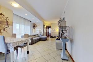 TRILOCALE CON TERRAZZO E BOX DOPPIO!!!