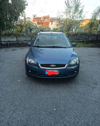 Ford Focus 1.6 TDCi 90cv 