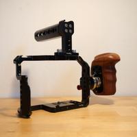 SMALLRIG Cage + Wooden Handle + Top Handle – Kit