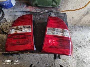 Fanali posteriori Kia Sportage 2007
