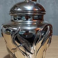 Vaso potiche laminato argento firmato.