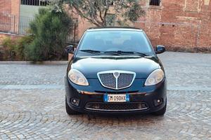 Lancia ypsilon 1.2 benzina euro 5b (no stop citta)