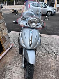 Piaggio Beverly 500