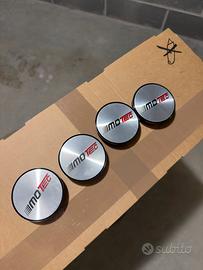 Set coprimozzi Motec nuovi