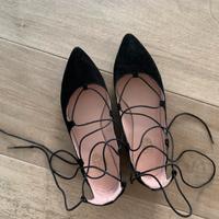 Ballerine stringate scamosciate