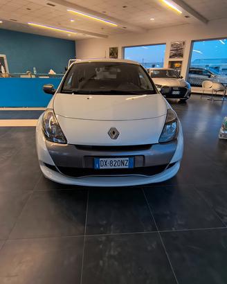 Renault Clio 2.0 16V 203CV 3 porte RS