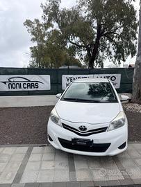 Toyota Yaris 1.4 D-4D 5 porte Lounge
