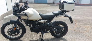 Royal Enfield himalayan 450