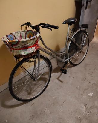 BICICLETTA GLORIA MISURA 26