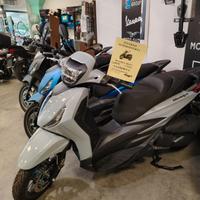 Piaggio Beverly 300