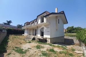 VILLA SINGOLA A SANTA MARIA A VICO