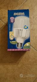 Lampada a LED  dura lamp 90 watt. (=445WATT)