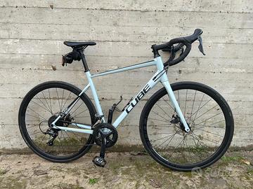 Cube Attain Pro 2022 taglia 56