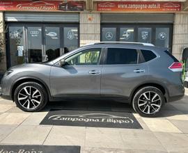 Nissan X-Trail 1.6 dCi TETTO/NAVI IVAESP - 2017