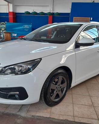 Peugeot 308 PureTech Turbo 130 S&S SW GT Line
