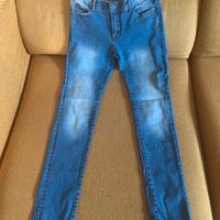 Jeans elasticizzati come nuovi