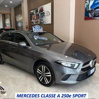 Mercedes Classe A 250e **PARI AL NUOVO**