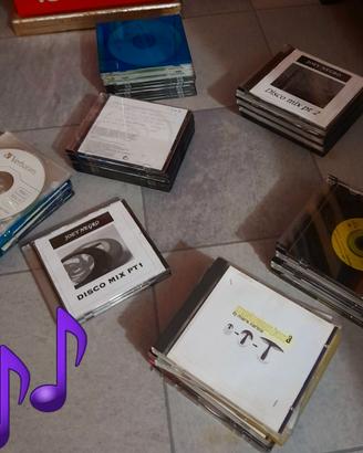 Lotto 63 cd r registrati radio show house disco bo
