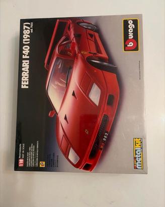Ferrari F40 (1987) Bburago 1:18 metal kit 7032