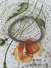 Bracciale con ciondolo barchetta