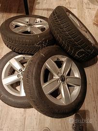 gomme complete di cerchio VW polo 