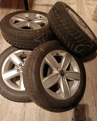gomme complete di cerchio VW polo 