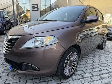 Lancia Ypsilon 5 Porte Ypsilon 1.2 8v Platinum 69c