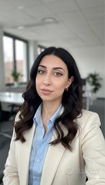 Impiegata back/front Office amministrativo