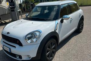 Mini Cooper countryman SD 2013