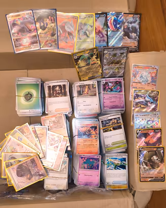 Lotto carte Pokemon