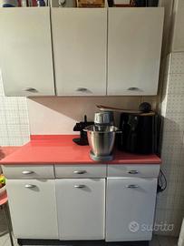 Cucina vintage anni '60/'70 formica